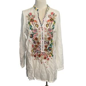 Dor Dor Couture White Floral Embroidered Tunic Size Small
